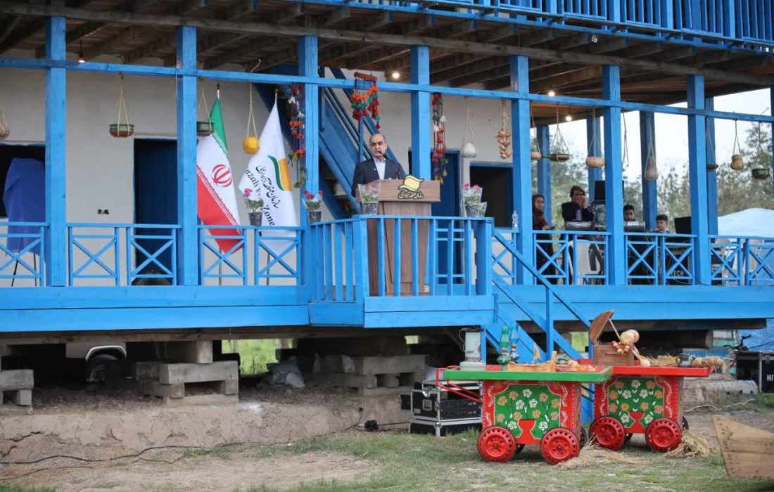 فرهنگ و تولید، دو بال توسعه متوازن در گیلان هستند